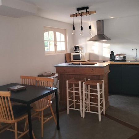 Appartement T2 Au Cap Brun Тулон Экстерьер фото
